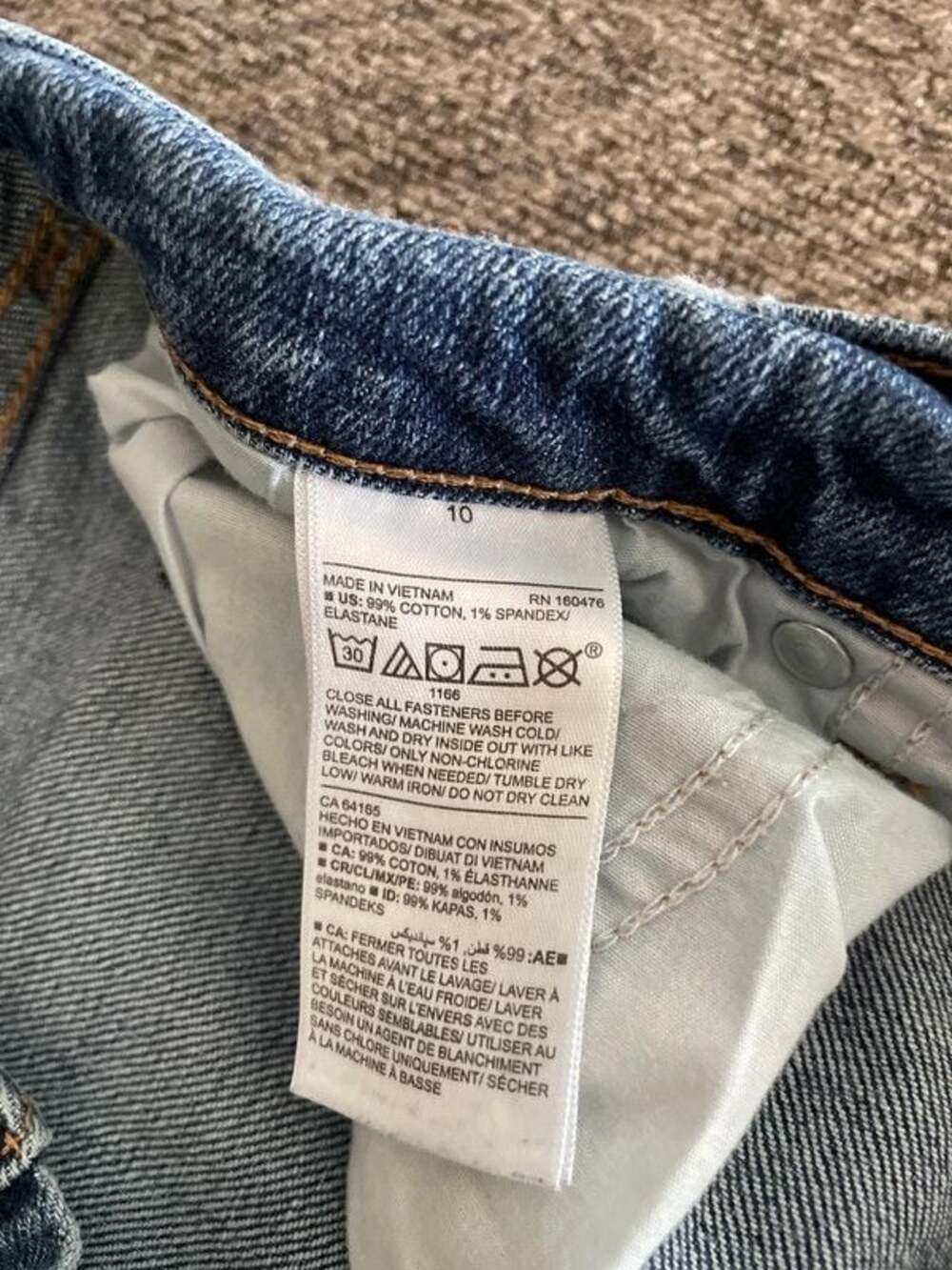 Jeans - Picture 4 of 4